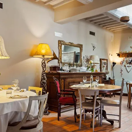 Quaint In Citt Della Pieve With Pool *