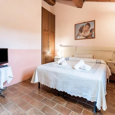 Quaint In Citt Della Pieve With Pool Hébergement de vacances *