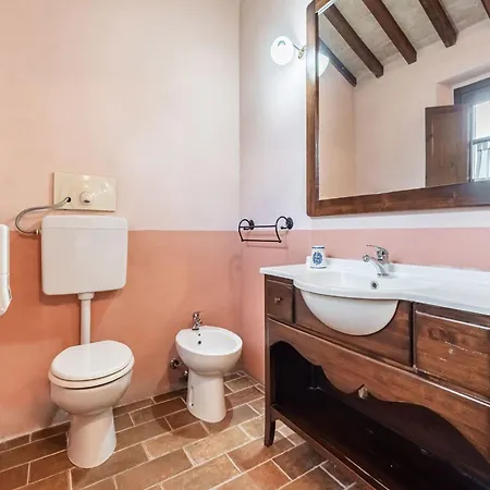 Quaint In Citt Della Pieve With Pool