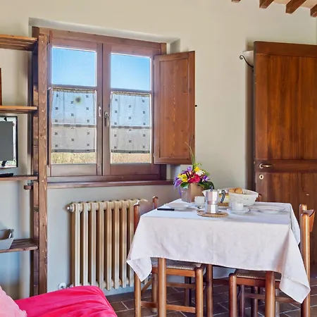 Quaint In Citt Della Pieve With Pool *